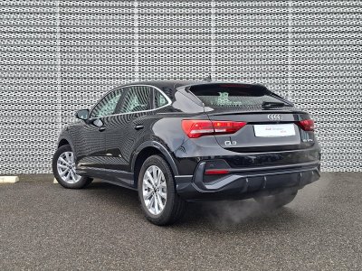 Audi Q3 Sportback 45 TFSIe 245 ch S tronic 6 Design   - 4