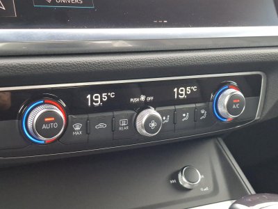 Audi Q3 Sportback 45 TFSIe 245 ch S tronic 6 Design   - 23