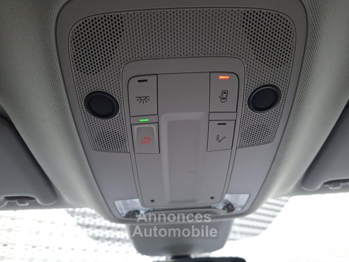 Audi Q3 Sportback 45 TFSIe 245 ch S tronic 6 Design - 37