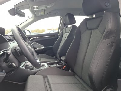 Audi Q3 Sportback 45 TFSIe 245 ch S tronic 6 Design   - 38