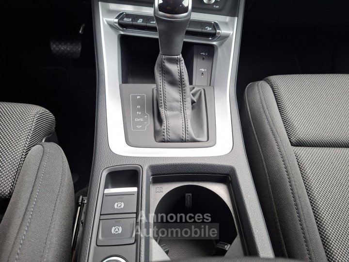 Audi Q3 Sportback 45 TFSIe 245 ch S tronic 6 Design - 41