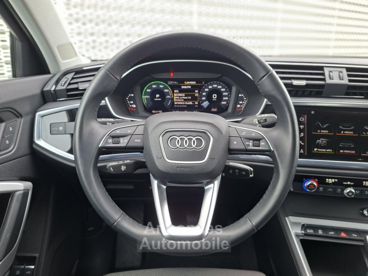 Audi Q3 Sportback 45 TFSIe 245 ch S tronic 6 Design - 46