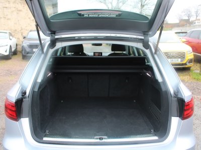 Audi A4 AVANT 35 TDI 150CH BUSINESS LINE S TRONIC 7 EURO6D-T   - 6