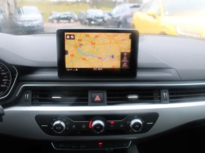 Audi A4 AVANT 35 TDI 150CH BUSINESS LINE S TRONIC 7 EURO6D-T   - 14