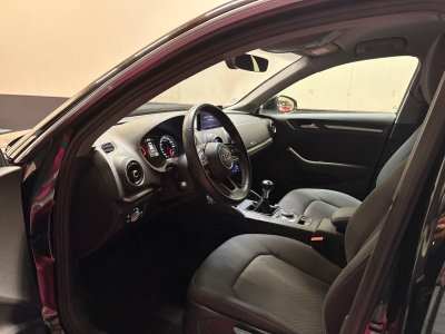 Audi A3 Sportback BUSINESS 30 TDI 116 Business line /SUIVI COMPLET/ CAM&Eacute;RA DE RECUL/ CARPLAY/ PHARES LED   - 13