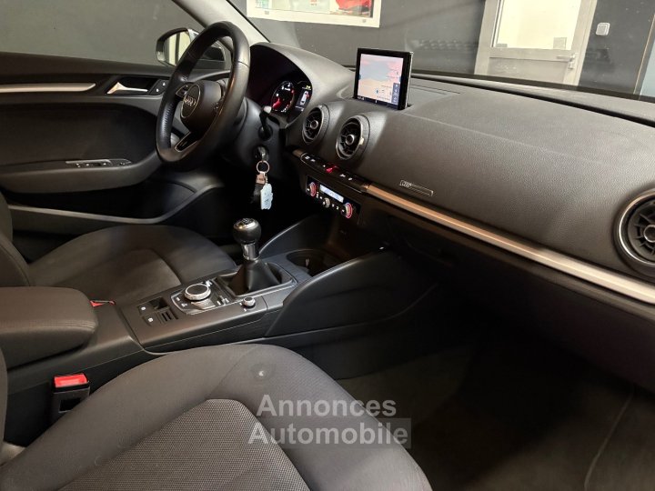 Audi A3 Sportback BUSINESS 30 TDI 116 Business line /SUIVI COMPLET/ CAM&Eacute;RA DE RECUL/ CARPLAY/ PHARES LED - 15
