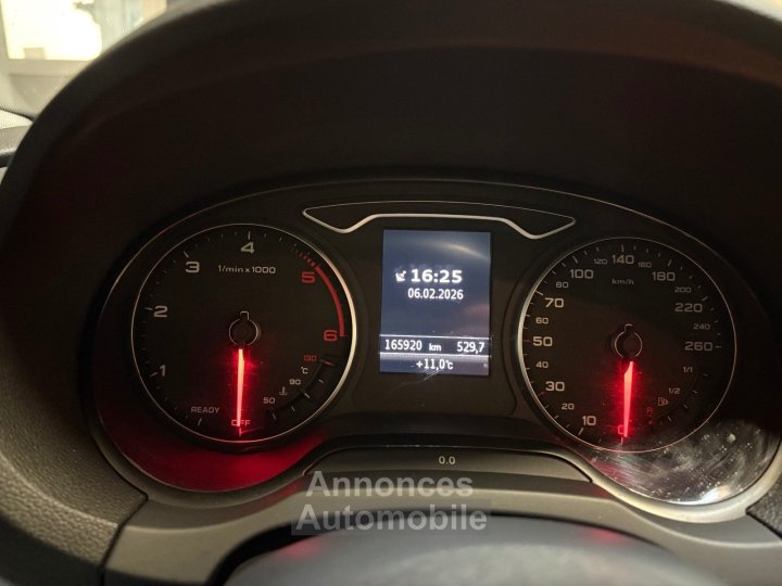 Audi A3 Sportback BUSINESS 30 TDI 116 Business line /SUIVI COMPLET/ CAM&Eacute;RA DE RECUL/ CARPLAY/ PHARES LED - 24