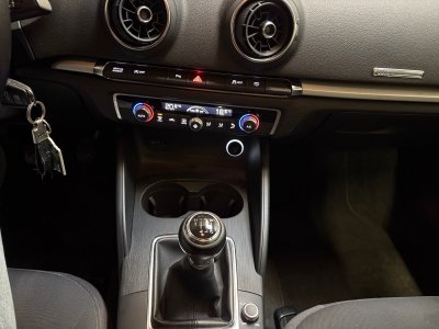 Audi A3 Sportback BUSINESS 30 TDI 116 Business line /SUIVI COMPLET/ CAM&Eacute;RA DE RECUL/ CARPLAY/ PHARES LED   - 26