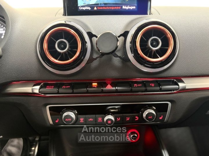 Audi S3 20TFSI QUATTRO CAMERA DE RECUL SI&Egrave;GES CHAUFFANT GARANTIE 12 MOIS - 12