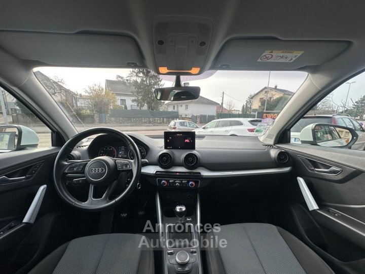 Audi Q2 14 35 tfsi 150ch cod design carplay - 7