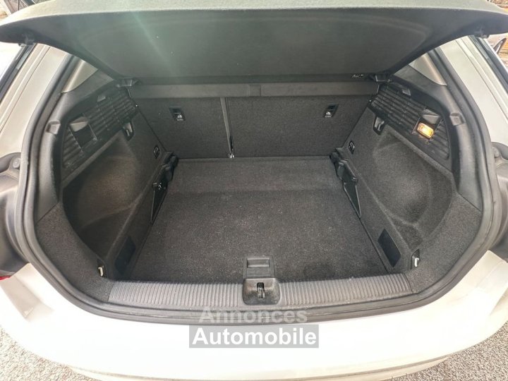 Audi Q2 14 35 tfsi 150ch cod design carplay - 11