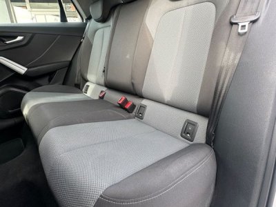 Audi Q2 14 35 tfsi 150ch cod design carplay - 14