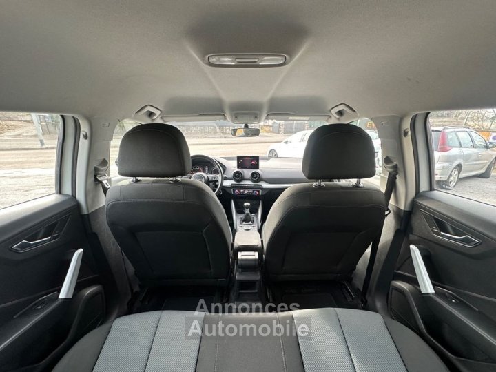 Audi Q2 14 35 tfsi 150ch cod design carplay - 16