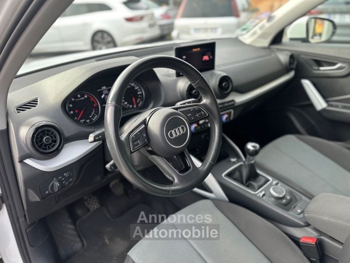 Audi Q2 14 35 tfsi 150ch cod design carplay - 17