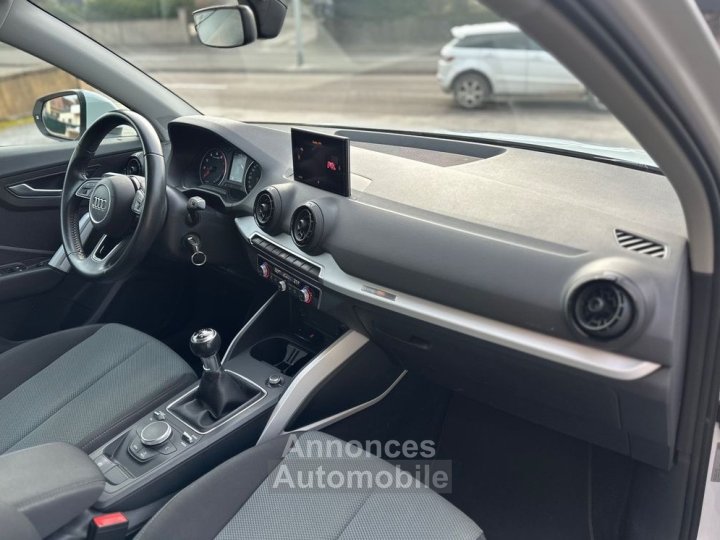 Audi Q2 14 35 tfsi 150ch cod design carplay - 18