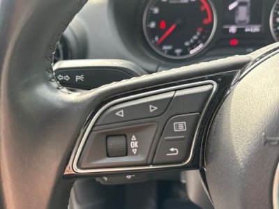 Audi Q2 14 35 tfsi 150ch cod design carplay - 23