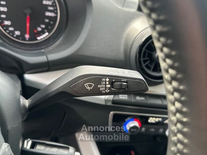 Audi Q2 14 35 tfsi 150ch cod design carplay - 26