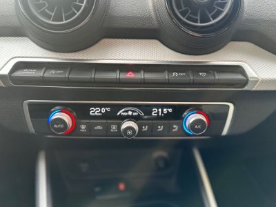 Audi Q2 14 35 tfsi 150ch cod design carplay - 28