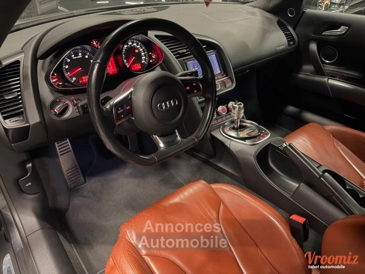 Audi R8 COUPE 42 FSI 420 QUATTRO R-TRONIC BVA - 9