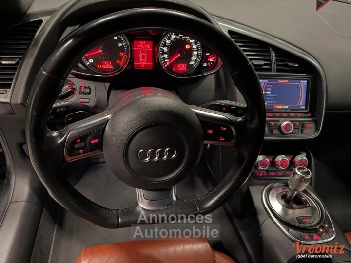Audi R8 COUPE 42 FSI 420 QUATTRO R-TRONIC BVA - 10