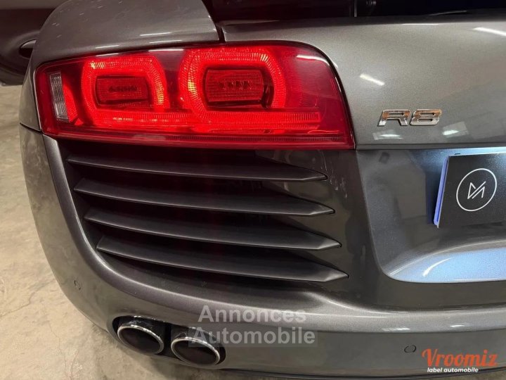 Audi R8 COUPE 42 FSI 420 QUATTRO R-TRONIC BVA - 17