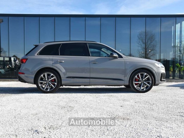 Audi Q7 60e Hybr Competition S Line HeadUp Carbon Pack - 6