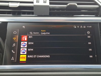 Audi Q3 Sportback 35 TDI 150 ch S tronic 7 S line   - 19