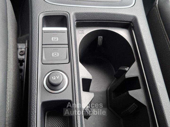 Audi Q3 Sportback 35 TDI 150 ch S tronic 7 S line - 37