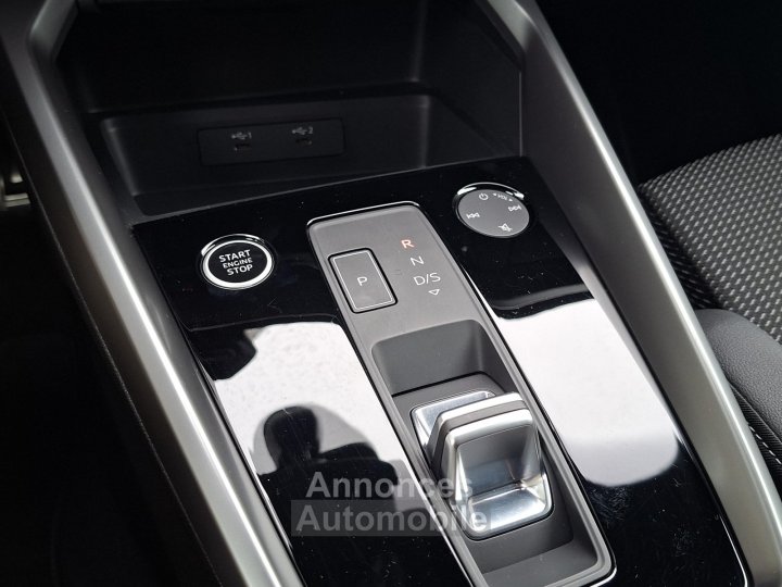 Audi A3 Sportback 40 TFSIe 204 S tronic 6 S Line - 35
