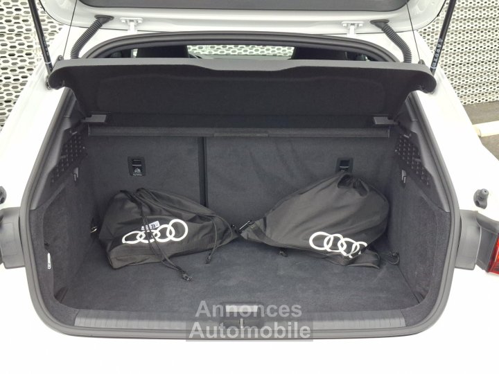 Audi A3 Sportback 40 TFSIe 204 S tronic 6 S Line - 37