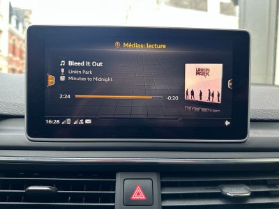 Audi A5 20 TFSI 190 S tronic 7 Design Luxe / GPS / CAMERA DE RECUL / PALETTE AU VOLANT / CARTE MAIN LIBRE   - 38