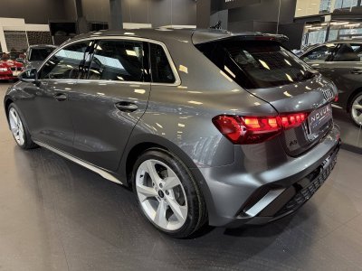 Audi A3 Sportback 35 TFSI 150ch Mild Hybrid S line S tronic 7   - 12