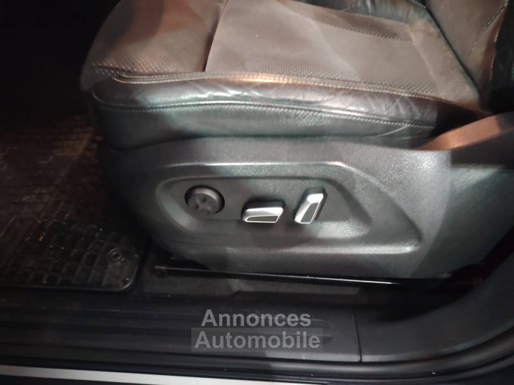 Audi Q5 30 V6 TDI 258 clean diesel S line quattro S tronic 7 - 10