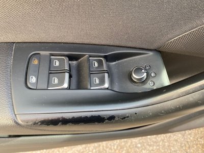 Audi Q3 20 tdi 140 s-line   - 20