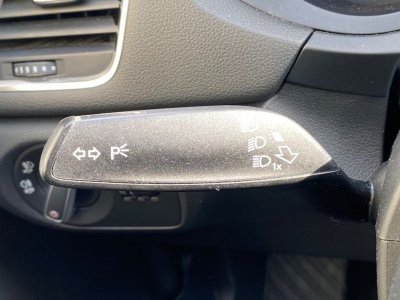 Audi Q3 20 tdi 140 s-line   - 23