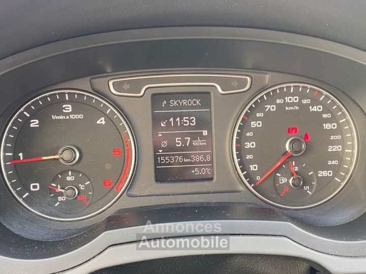 Audi Q3 20 tdi 140 s-line - 29