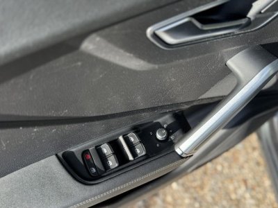 Audi Q2 20 TDI 150CH S LINE QUATTRO TRONIC 7   - 11