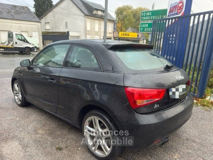 Audi A1 Magnifique en 1,2 85 cv pack s-Line - 4