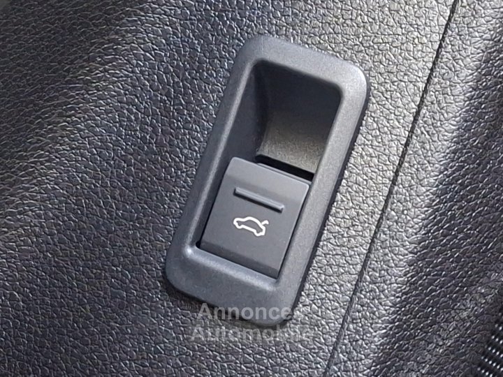 Audi Q3 Sportback 35 TDI 150 ch S tronic 7 S line plus - 11