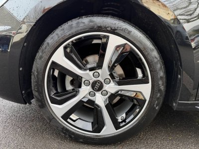Audi A1 Sportback 30 TFSI 116 ch S tronic 7 S Line   - 9