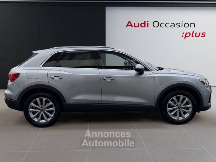 Audi Q3 35 TFSI 150 ch S tronic 7 Design - 2