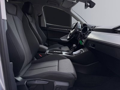 Audi Q3 35 TFSI 150 ch S tronic 7 Design   - 25