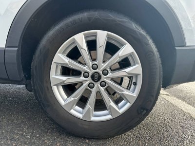 Audi Q3 35 TFSI 150 ch S tronic 7 Design   - 10