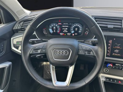Audi Q3 35 TFSI 150 ch S tronic 7 Design   - 15