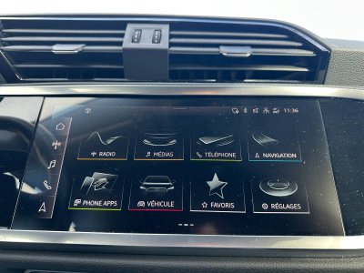 Audi Q3 35 TFSI 150 ch S tronic 7 Design   - 17