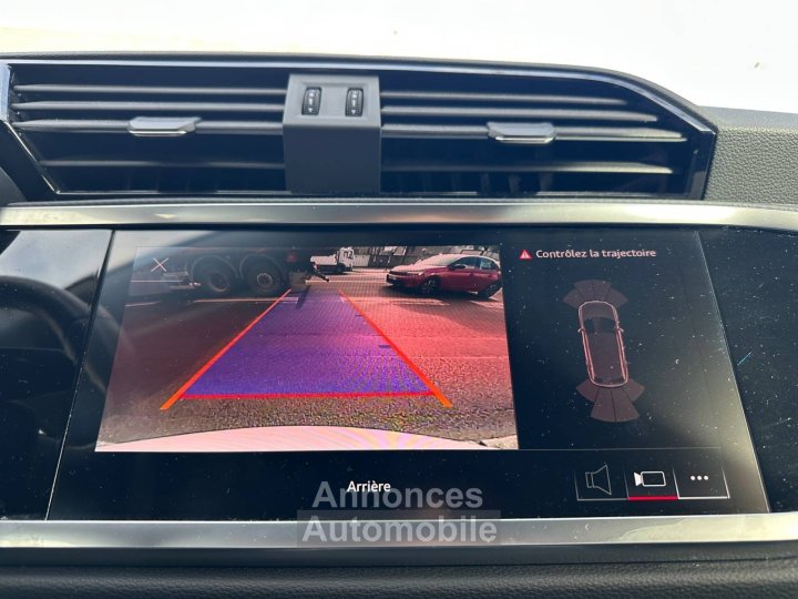 Audi Q3 35 TFSI 150 ch S tronic 7 Design - 23