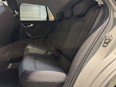 Audi Q2 35 TDI 150 S tronic 7 Quattro S-line   - 9