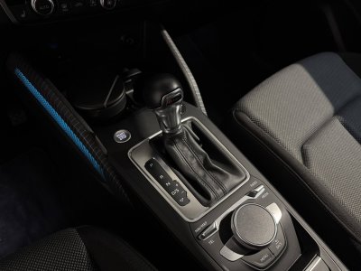 Audi Q2 35 TDI 150 S tronic 7 Quattro S-line   - 14
