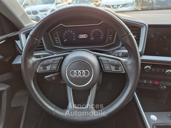 Audi A1 Sportback 10 30 TFSI - 116  Design  GARANTIE 3 MOIS - 11