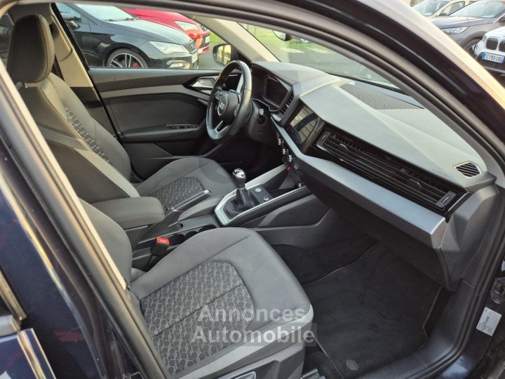 Audi A1 Sportback 10 30 TFSI - 116  Design  GARANTIE 3 MOIS - 21